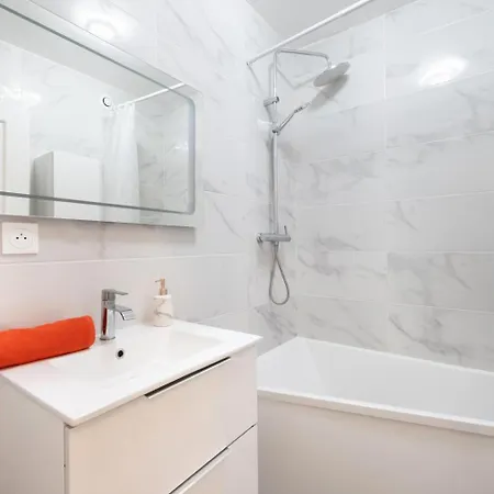 Lejlighed Azur 3 Start 8 Min Tram Airport 5m